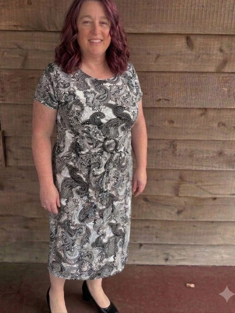 Chelsea Suite Paisley O-Ring Midi Dress